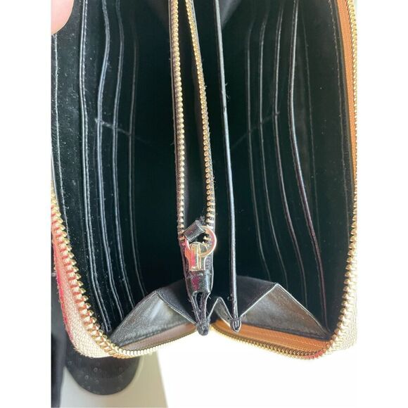 Victorias Secret Black Studded Card Case & Slim Zip Wallet Gold Silver Wristlet - Picture 5 of 13